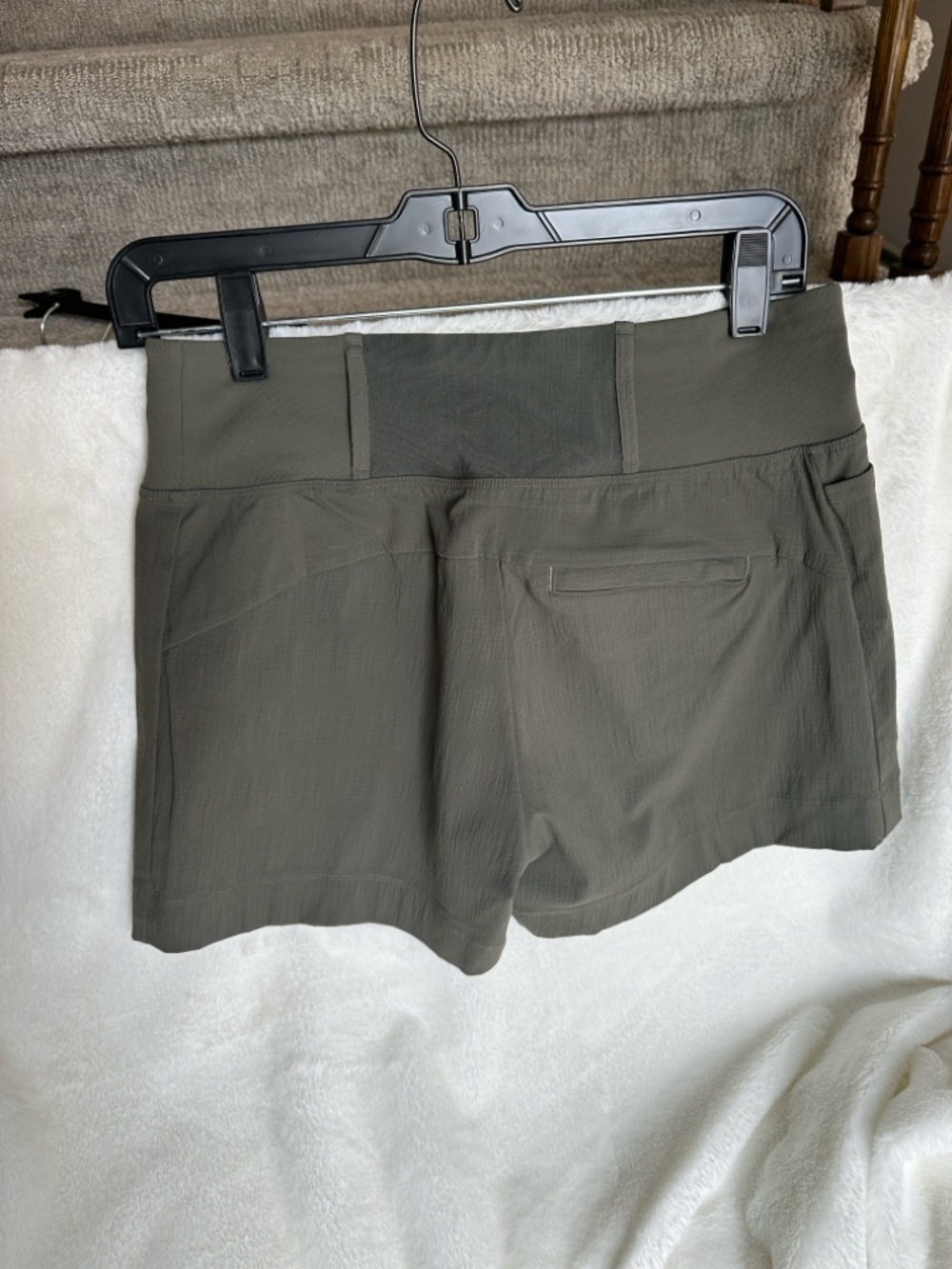 Athleta Trekkie North Shorts - Picture 2 of 4